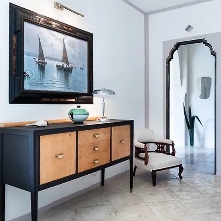 Convento Starace Sleeps 8 Villa